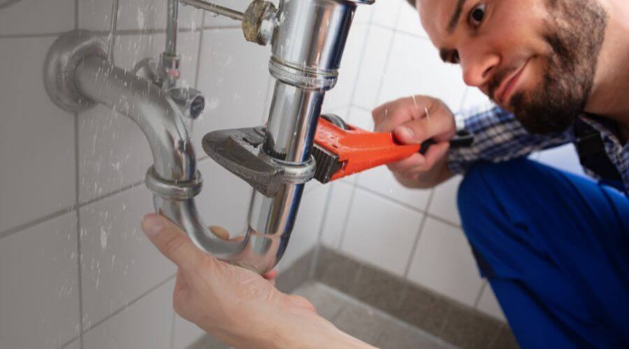 Professional same day plumber services in Fort Dodge, KS
